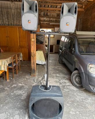 Casse montarbo mt200a + subwoofer montarbo sw540