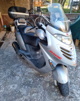 scooter kymco Grand  Dink 250