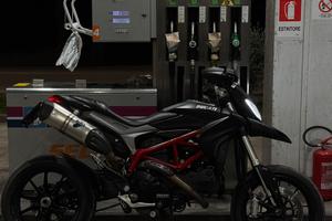 Hypermotard 821-2013