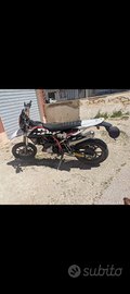 Swm sm r 125