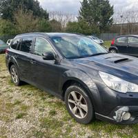 Subaru OUTBACK 2.0D AWD Trend Leather (peoblema al