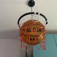 Lampadario cameretta con pallone basket Spalding