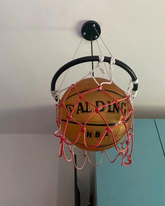Lampadario cameretta con pallone basket Spalding