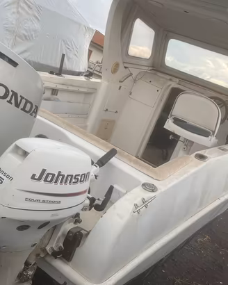 6,5 mt con 2 motori cabinato