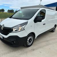 RENAULT TRAFIC con rivestimento HACCP