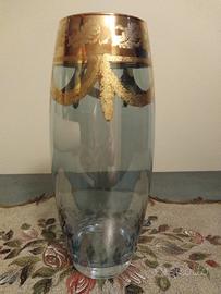 Vaso in vetro decorato