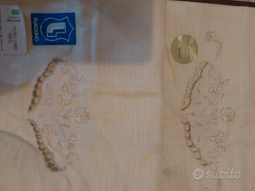 asciugamani puro lino ricamati a mano