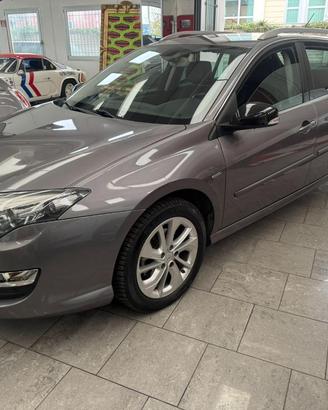 RENAULT Laguna 2.0 dCi 150CV S&S SporTour Limite