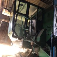 Mietitrebbia John Deere 975