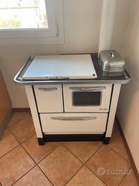Stufa - cucina a legna