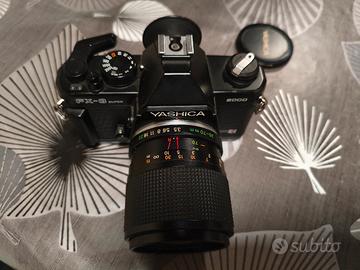 Macchina fotografica Yashica FX 3 Super 2000
