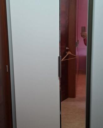 Armadio guardaroba Ikea PAX con anta a specchio