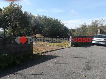 Belpasso - terreno agricolo