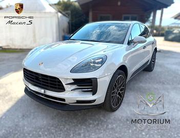 PORSCHE MACAN S