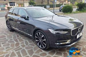 Volvo V90 D4 AWD Geartronic Momentum