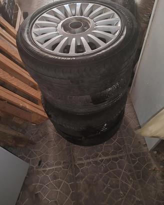 4 Cerchi in lega 15 Fiat 500 con gomme 185/55 R15