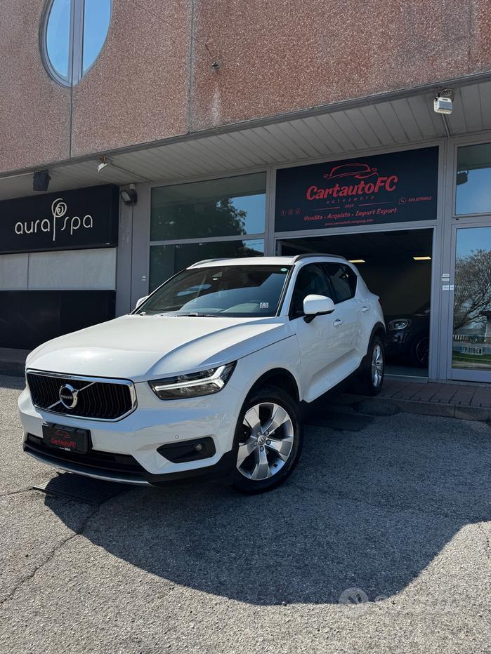 Volvo XC40 (2017-->)