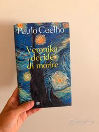 Libro Veronika decide di morire