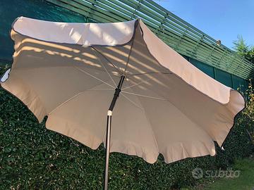 Ombrellone da giardino-terrazzo beige con base