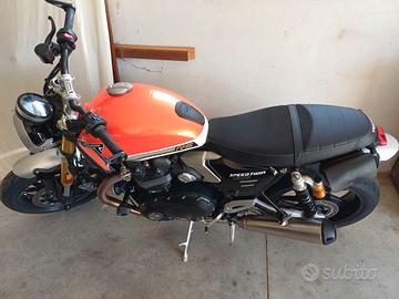 Triumph speed twin 1200 rs