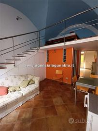 Casa singola in centro storico