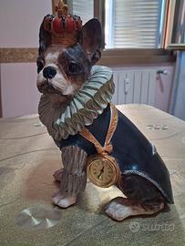 Statuetta cane in resina