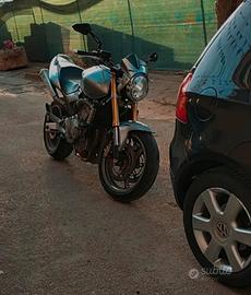 Honda Hornet 