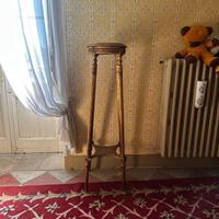 Piedistallo/Porta piante in legno dorato