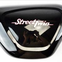 Triumph Street Twin 900 17 18 carena sottosella dx