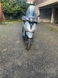 Piaggio Beverly 300 HPe