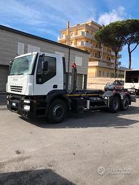 Iveco AD 260 S 35 Scarrabile