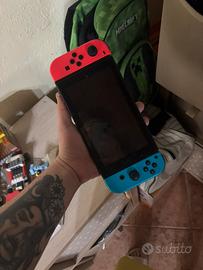 Nintendo Switch GUASTA. (leggi descrizione)