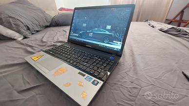Notebook Laptop Samsung usato