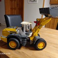 ruspa liebherr BRUDER 