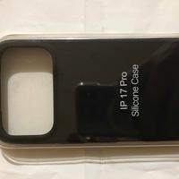 Cover nera in silicone per iPhone 17 Pro
