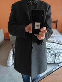 Cappotto invernale grigio elegante