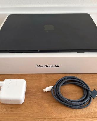 Macbook Air 2022 M2 256GB BATTERIA 100%
