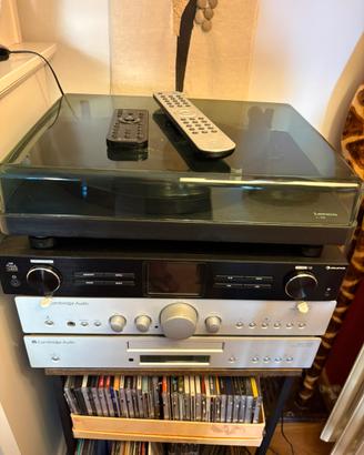 Amplificatore Cambridge con dvd e altri accessori