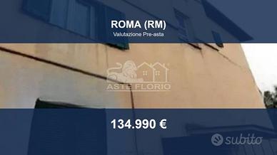 Immobile in asta di 55 m² con box auto a Roma