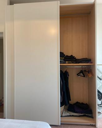 Armadio in legno massello (Rimini)