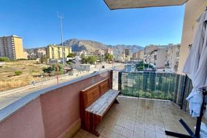 3 LOCALI A PALERMO