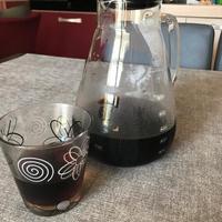 Macchina da caffè e tè freddo