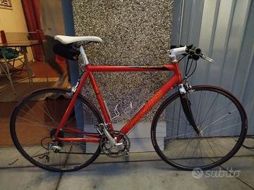 Bici da corsa adattata a city bike con starter kit