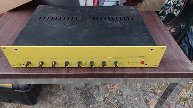 Amplificatore funzionante  50€.