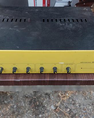 Amplificatore funzionante  50€.