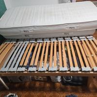 Coppia di reti ortopediche singole e materassi