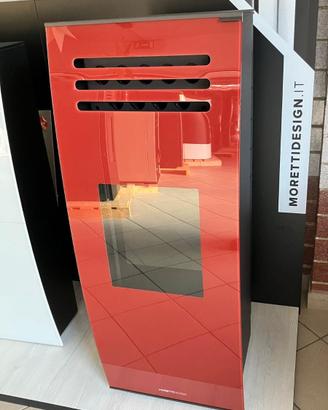 STUFA A PELLET  DI DESIGN MORETTI