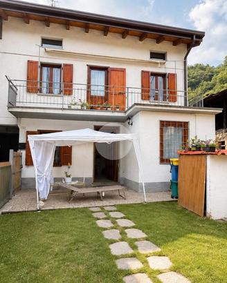 CASA SEMINDIPENDENTE A CAPO DI PONTE
