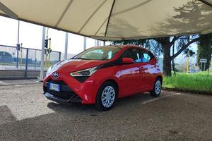 Toyota Aygo 1.0 VVT-i x-play MMT