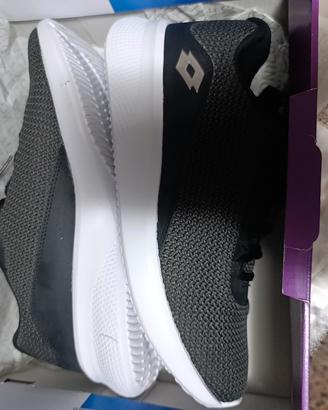 scarpe da ginnastica 